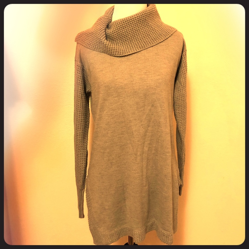 Button Detail Sweater 💋